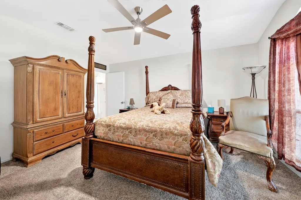 9339 Crimnson Court Dallas TX 75217