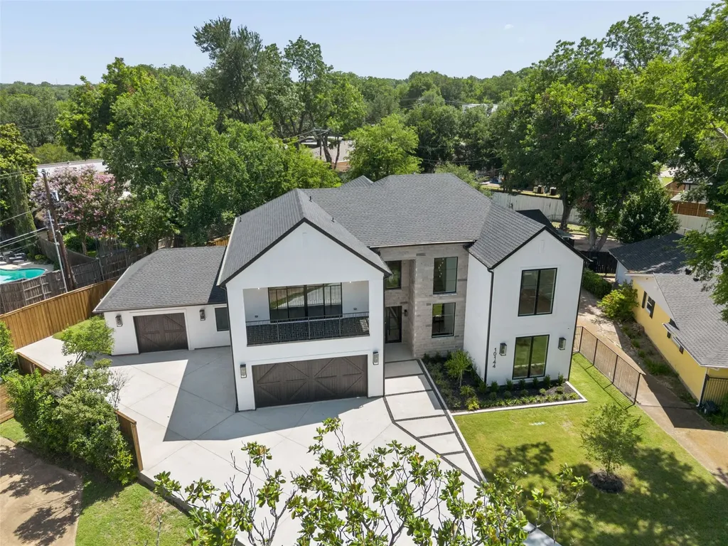 10144 Rockmoor Court Dallas TX 75229