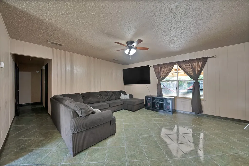6621 Perdido Drive Watauga TX 76148