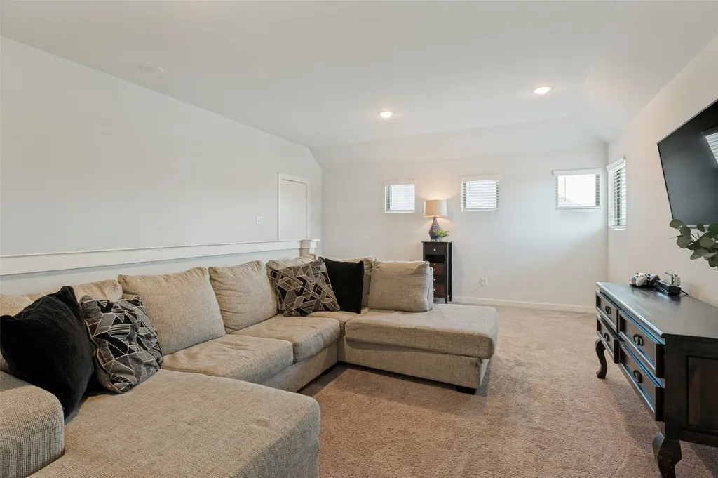 456 Leopold Trail Waxahachie TX 75165