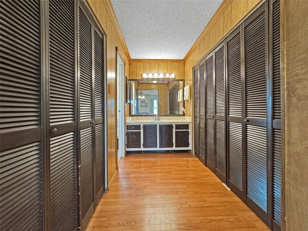 6217 Barcelona Drive Arlington TX 76016