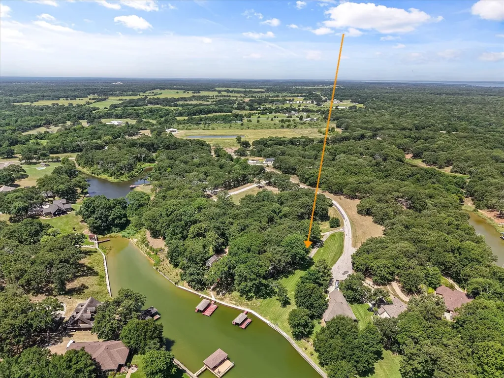 280 Shadow Oaks Drive Streetman TX 75859