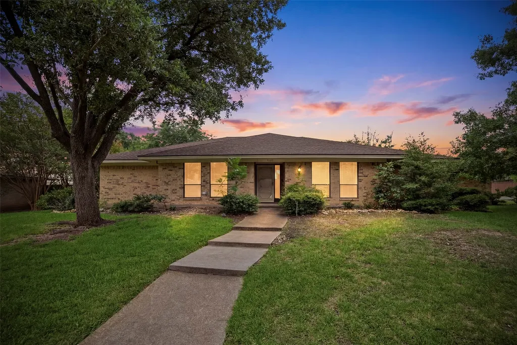 4537 Foxfire Way Fort Worth TX 76133