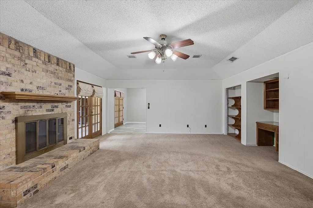 4537 Foxfire Way Fort Worth TX 76133
