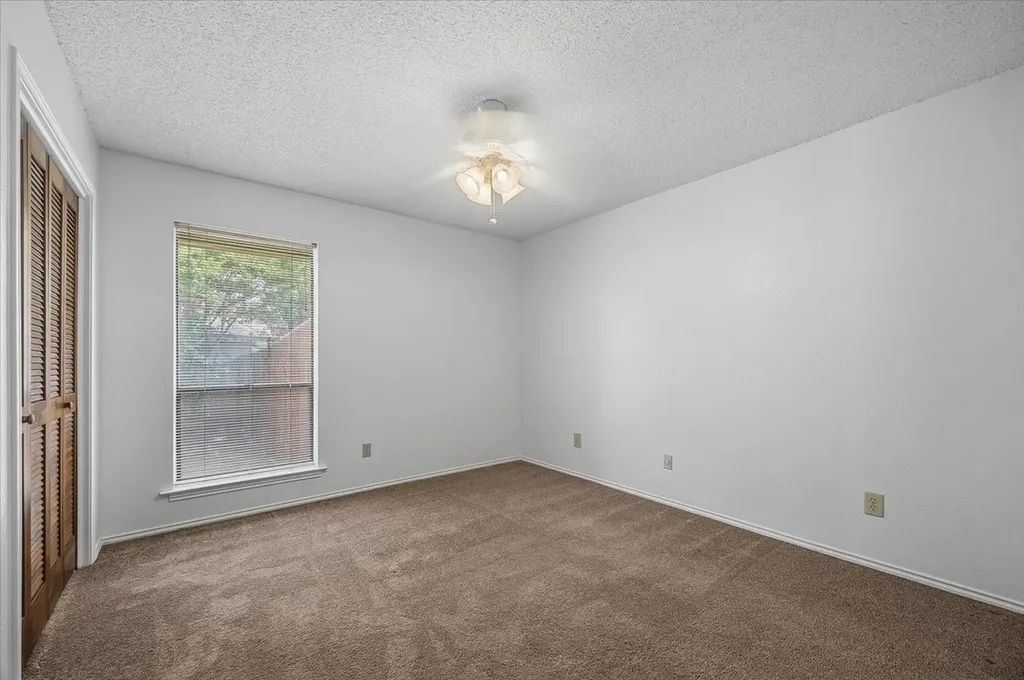 4537 Foxfire Way Fort Worth TX 76133