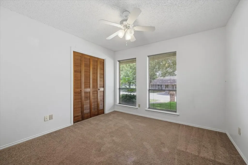 4537 Foxfire Way Fort Worth TX 76133