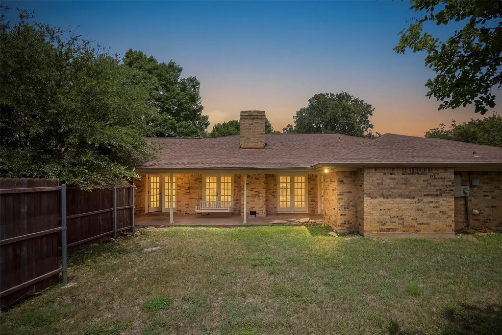 4537 Foxfire Way Fort Worth TX 76133