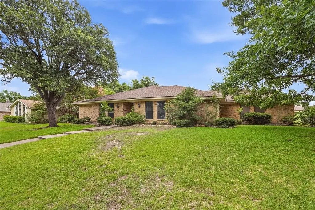 4537 Foxfire Way Fort Worth TX 76133