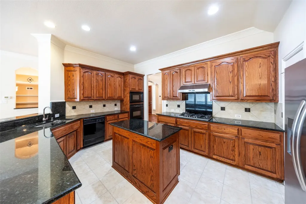 220 Justin Road Murphy TX 75094