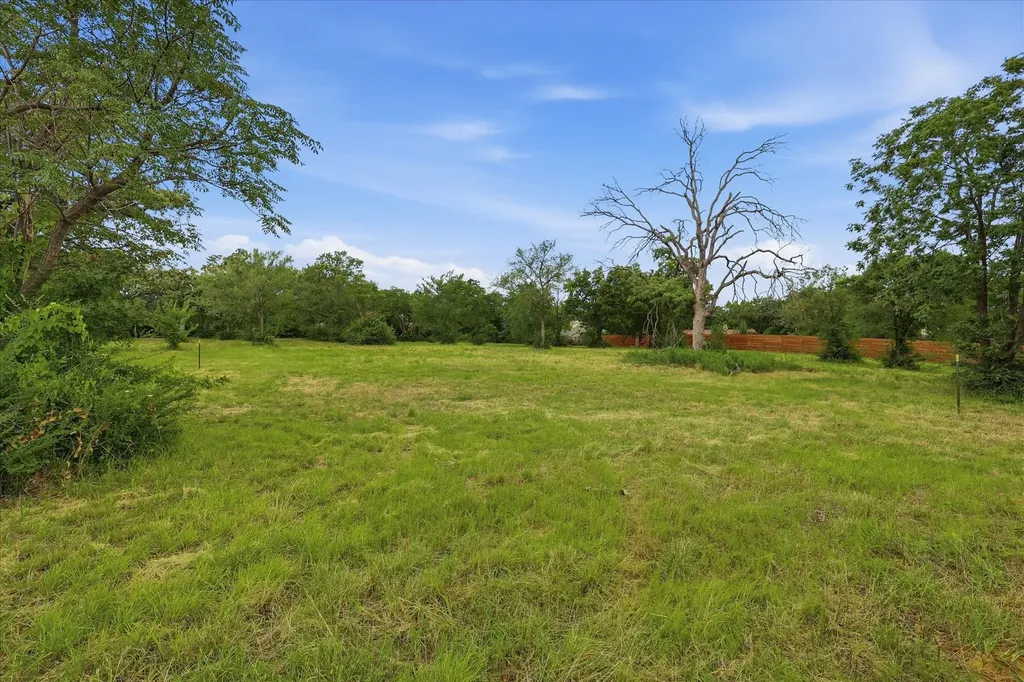 2301 Conway Lane Denton TX 76205
