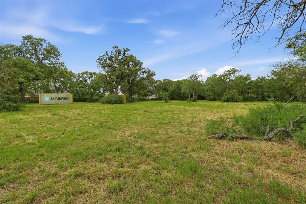 2301 Conway Lane Denton TX 76205