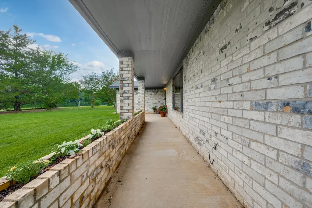 1535 Us Highway 67 E Mount Vernon TX 75457