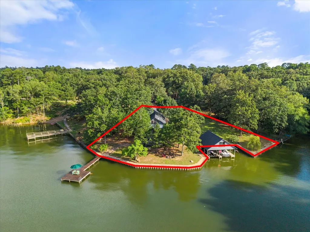 338 Private Road 52040 Pittsburg TX 75686
