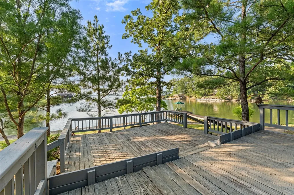 338 Private Road 52040 Pittsburg TX 75686
