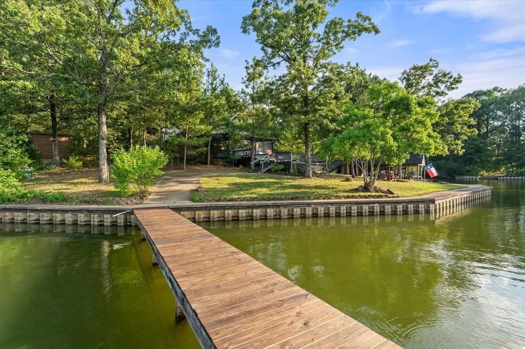 338 Private Road 52040 Pittsburg TX 75686