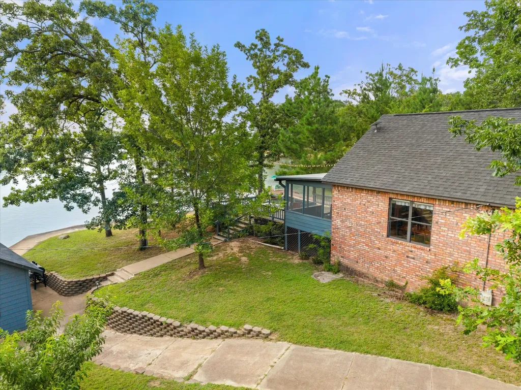 338 Private Road 52040 Pittsburg TX 75686