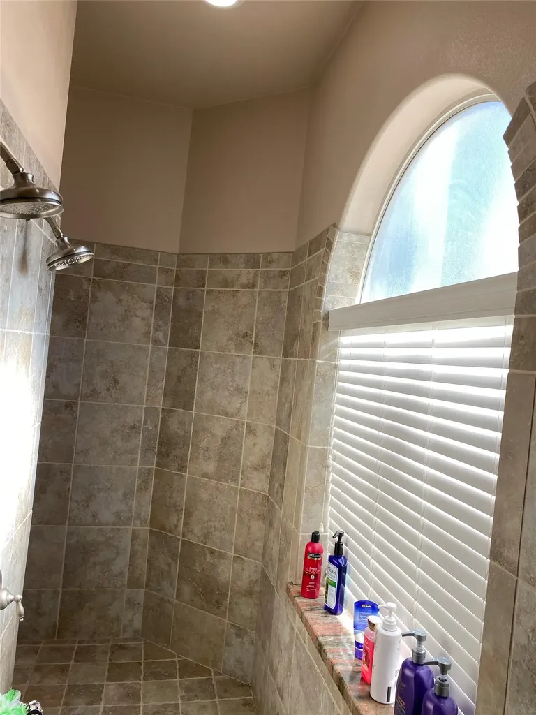 405 Lcr 737 Thornton TX 76687