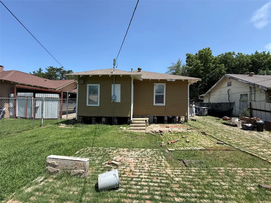 3010 Jerome Street Dallas TX 75223