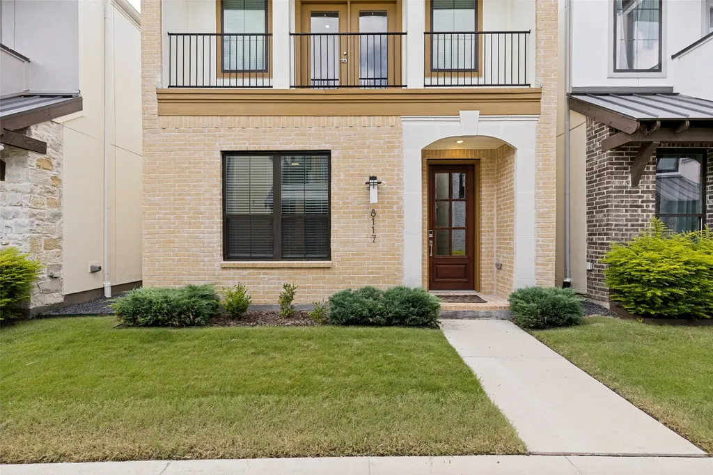 8117 Radnor Road Dallas TX 75231