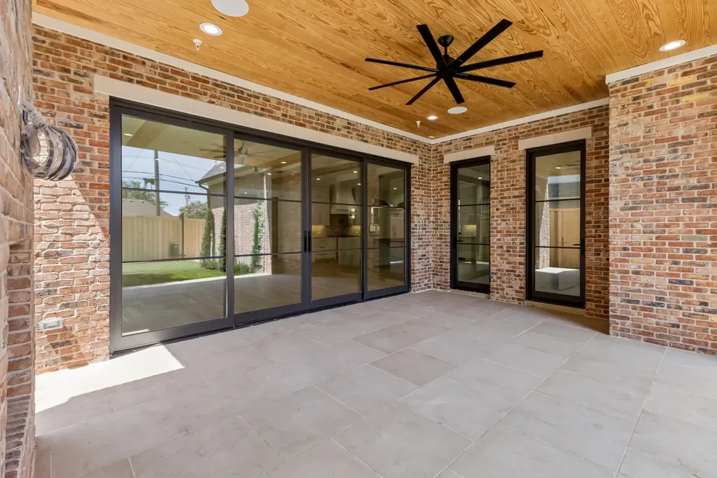 4225 Amherst University Park TX 75225