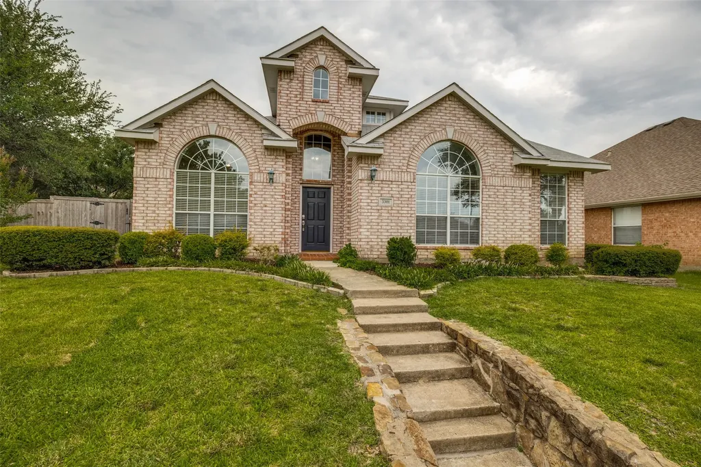 3301 Mosswood Drive Plano TX 75074