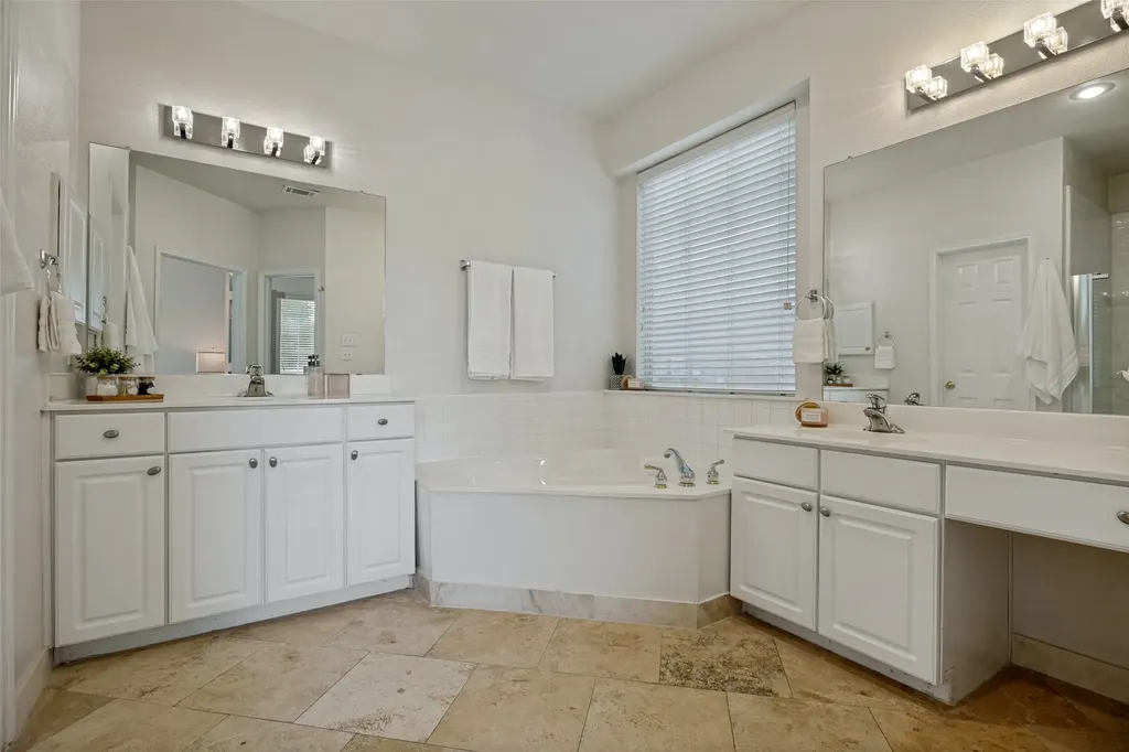 3301 Mosswood Drive Plano TX 75074