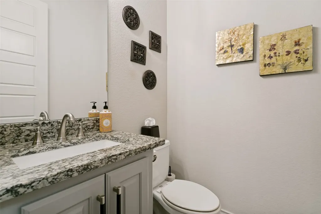 1024 Myers Park Trail Roanoke TX 76262