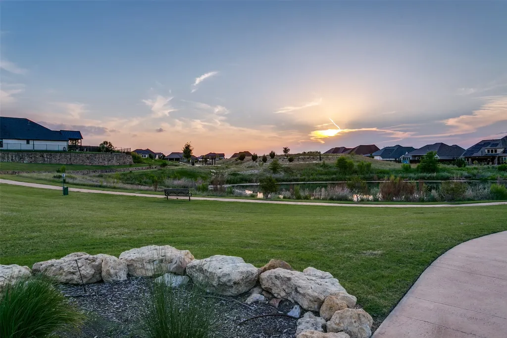 1024 Myers Park Trail Roanoke TX 76262