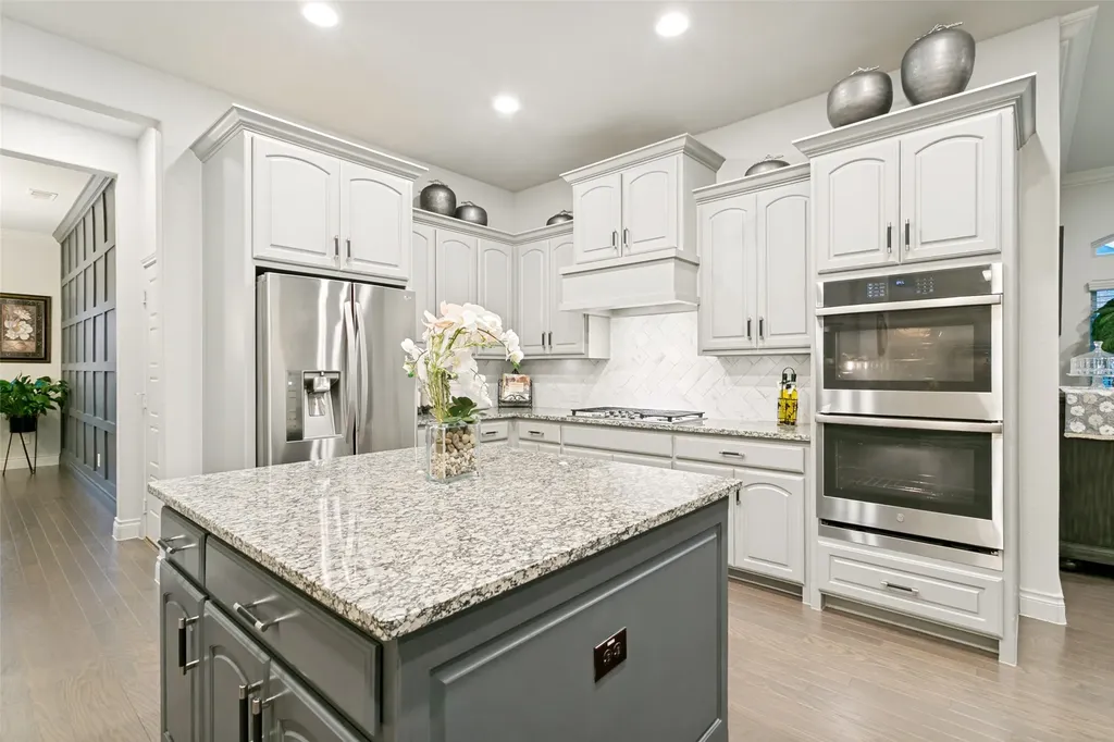 1024 Myers Park Trail Roanoke TX 76262