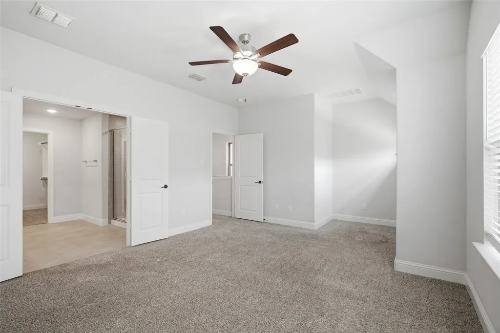 138 Peach Orchard Lane Euless TX 76040
