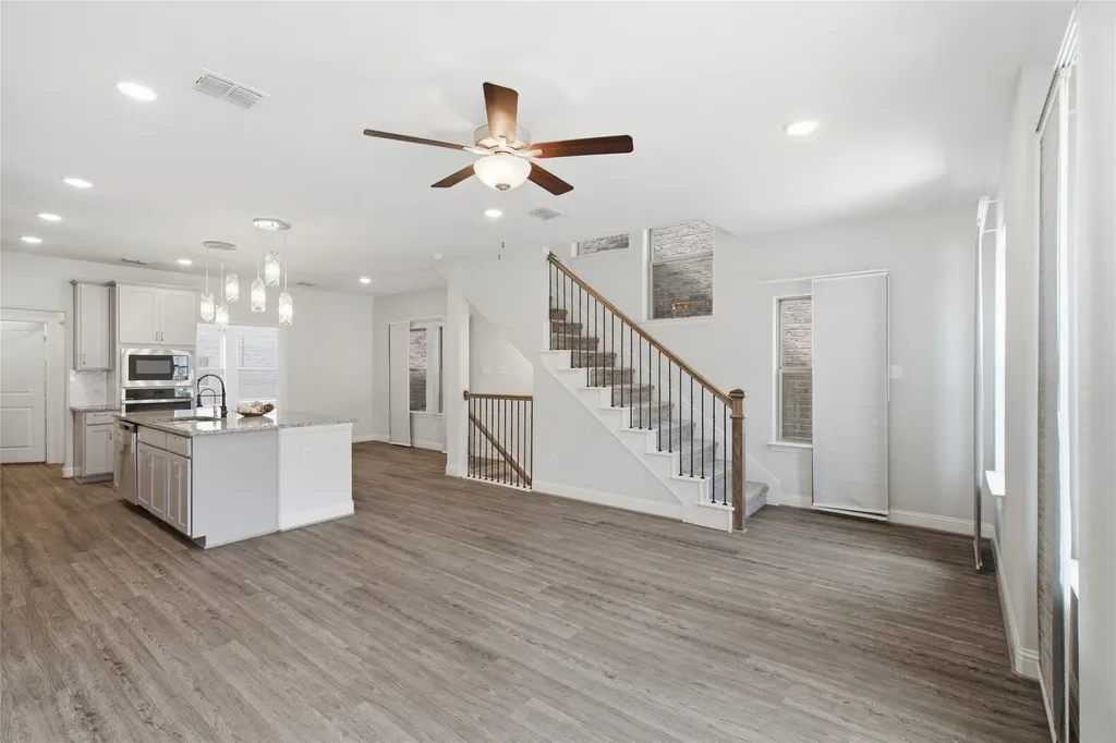 138 Peach Orchard Lane Euless TX 76040