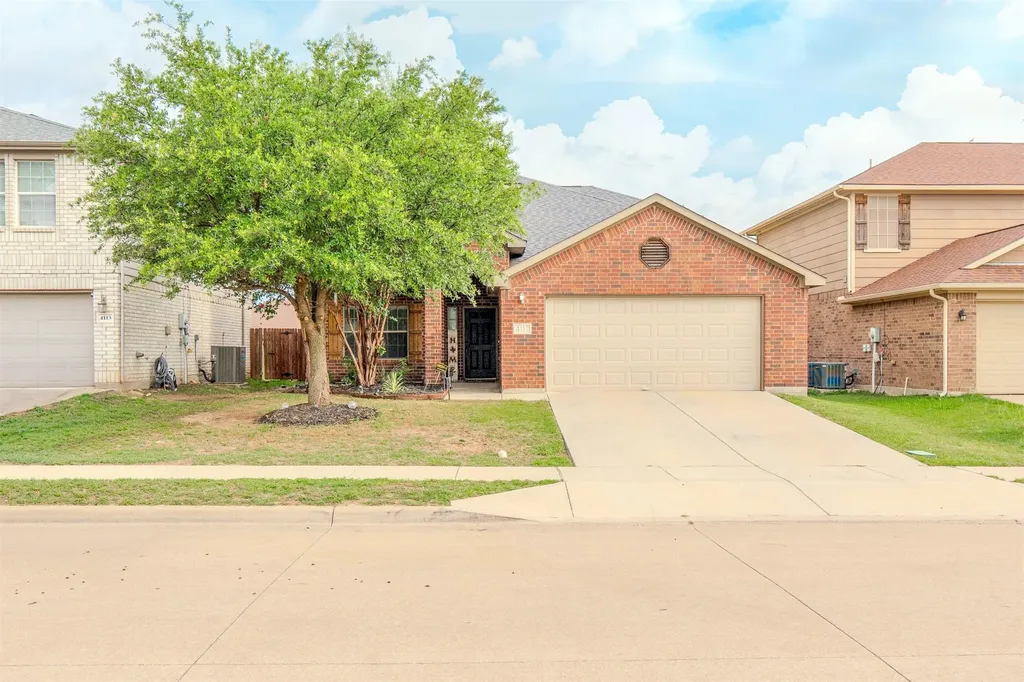 4117 Tiburon Street Fort Worth TX 76106