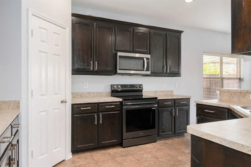 4117 Tiburon Street Fort Worth TX 76106