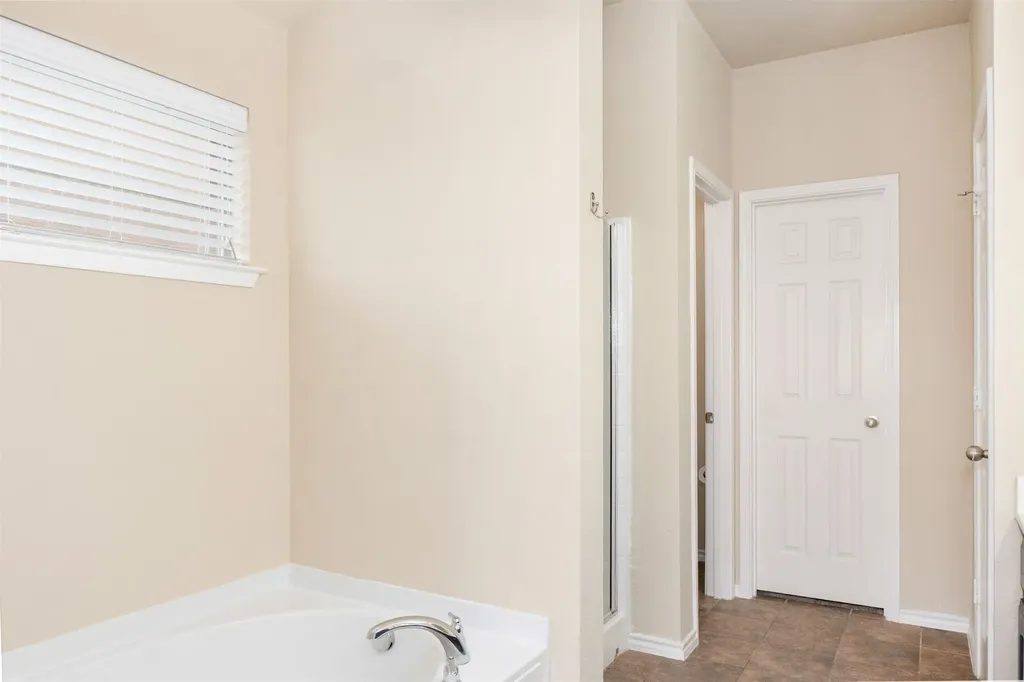 4117 Tiburon Street Fort Worth TX 76106