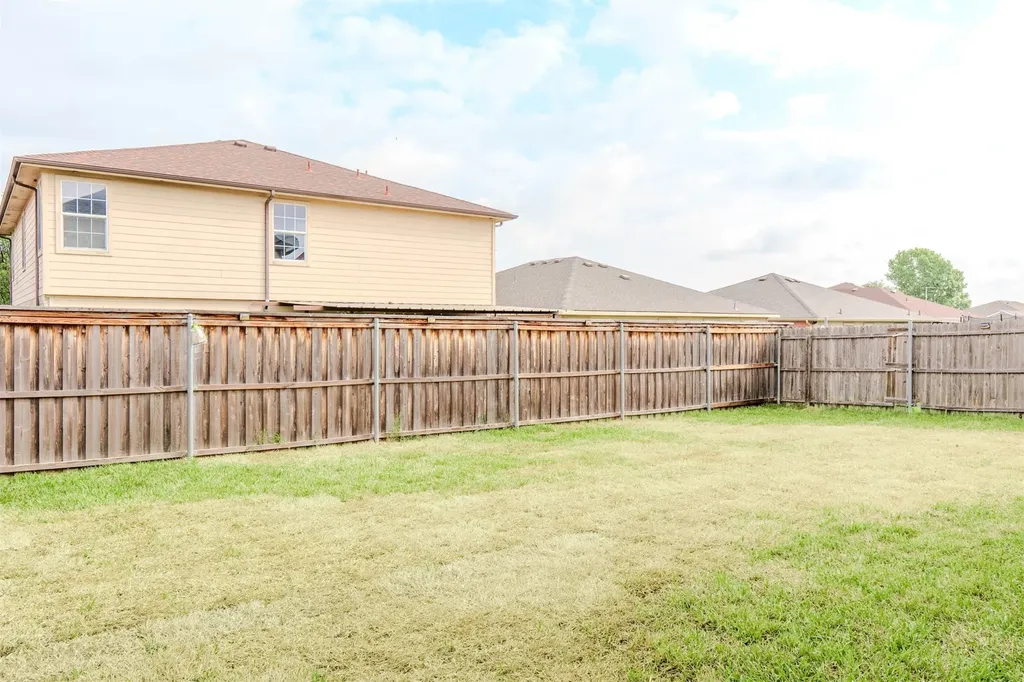 4117 Tiburon Street Fort Worth TX 76106