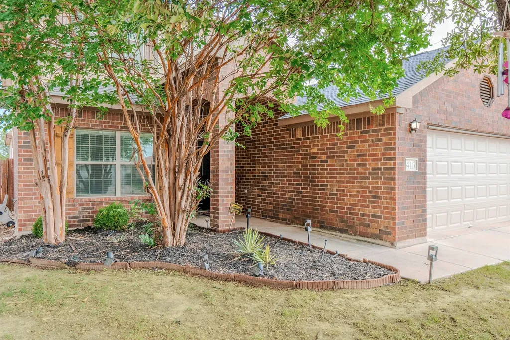 4117 Tiburon Street Fort Worth TX 76106