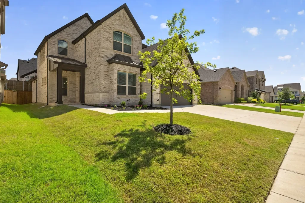 3512 Ithaca Street Corinth TX 76208