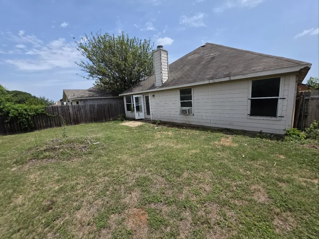 608 Prairie Gulch Drive Fort Worth TX 76140