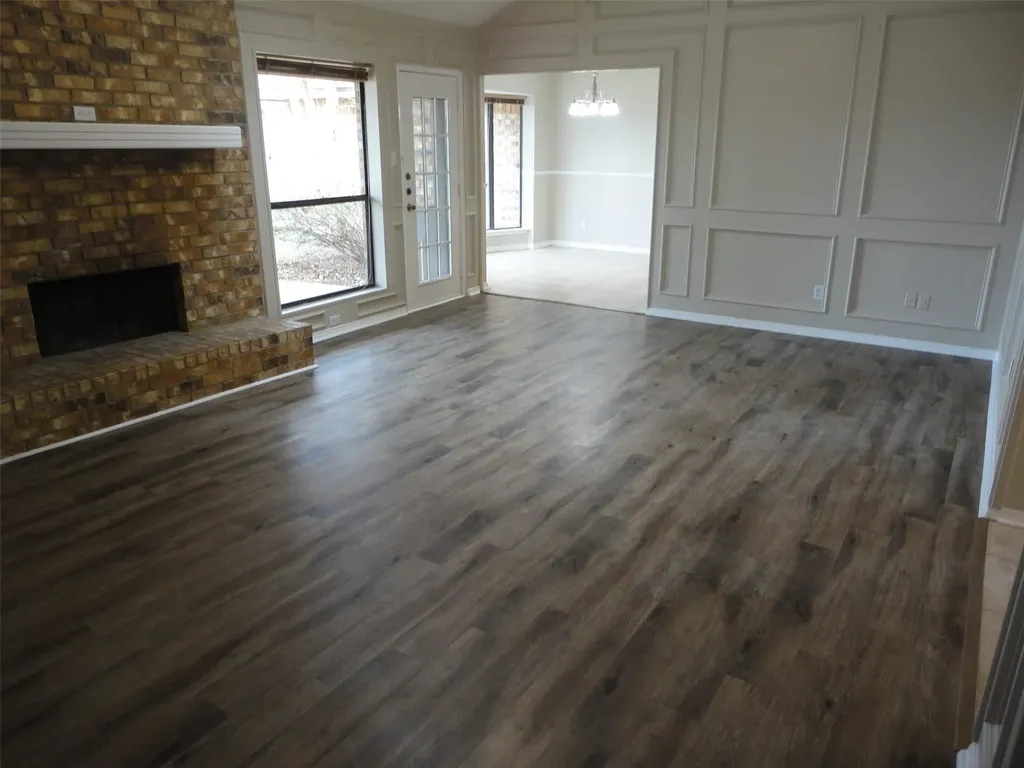 7517 Cimarron Drive North Richland Hills TX 76182