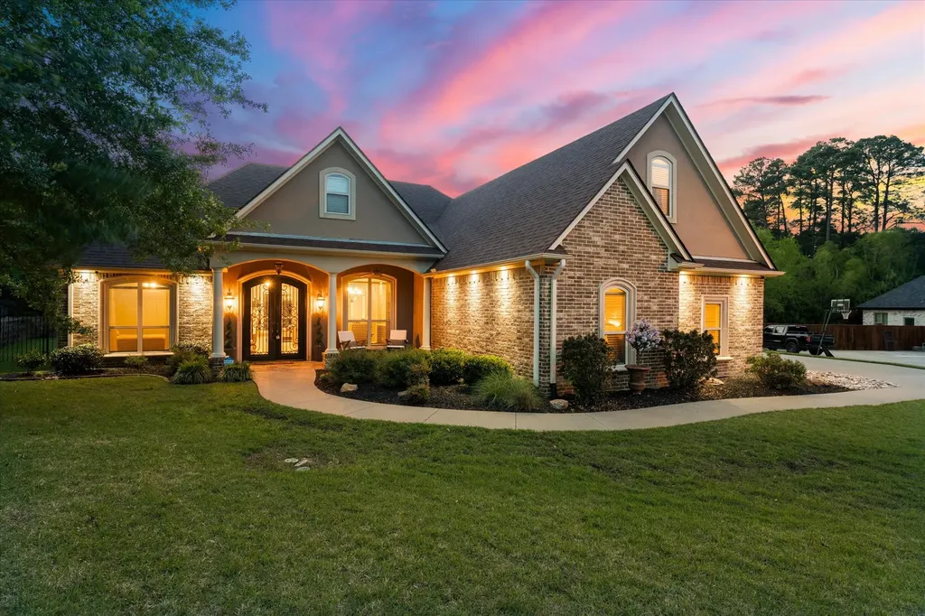 3903 Clarkway Place Longview TX 75605