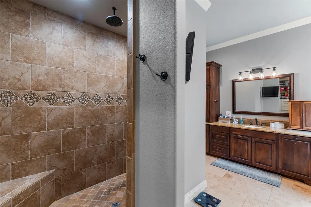 3903 Clarkway Place Longview TX 75605