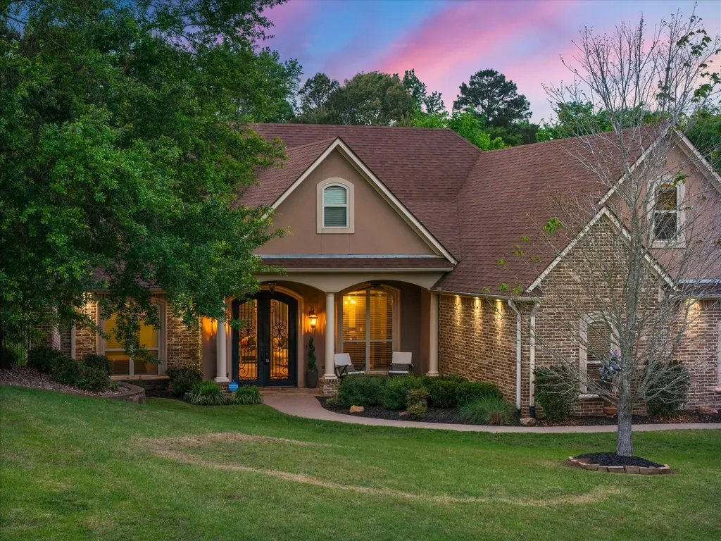 3903 Clarkway Place Longview TX 75605