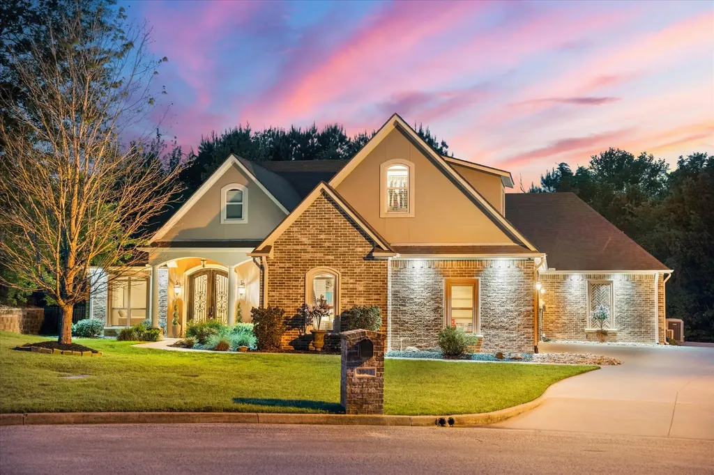 3903 Clarkway Place Longview TX 75605