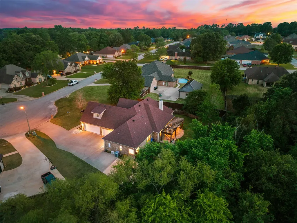 3903 Clarkway Place Longview TX 75605