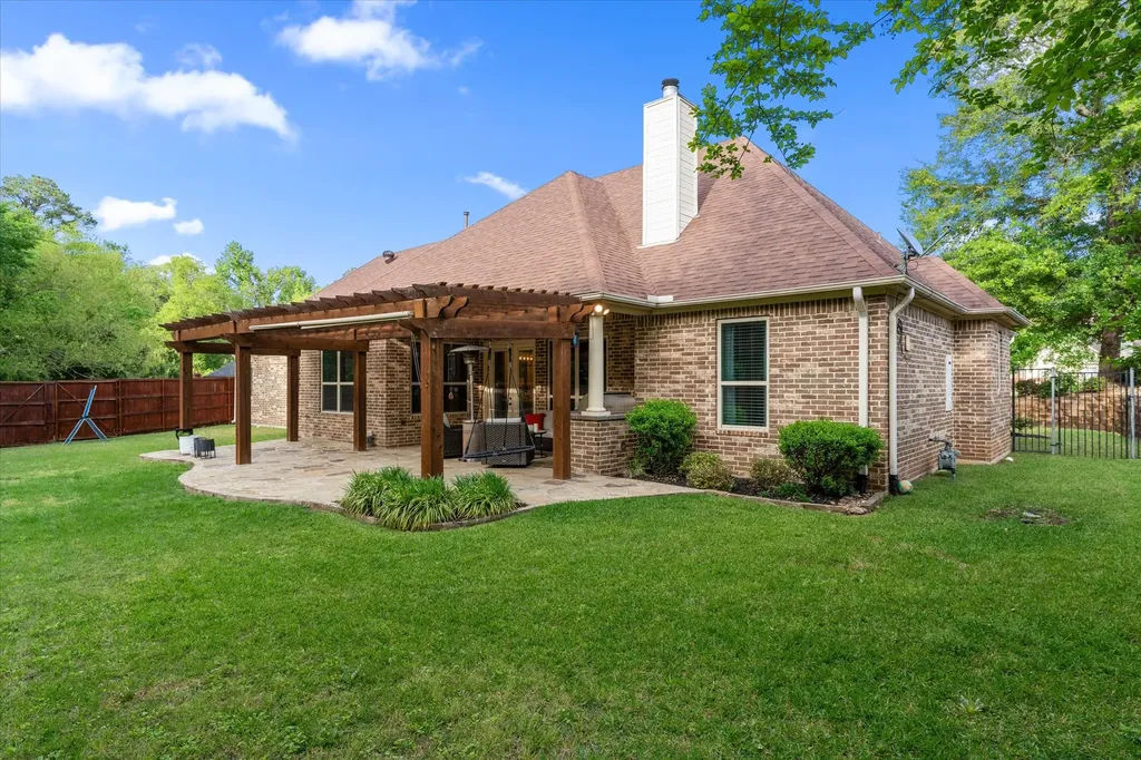 3903 Clarkway Place Longview TX 75605