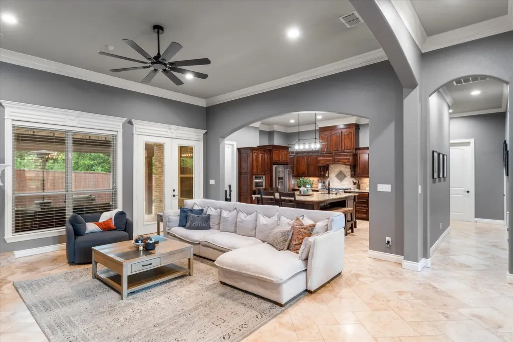 3903 Clarkway Place Longview TX 75605
