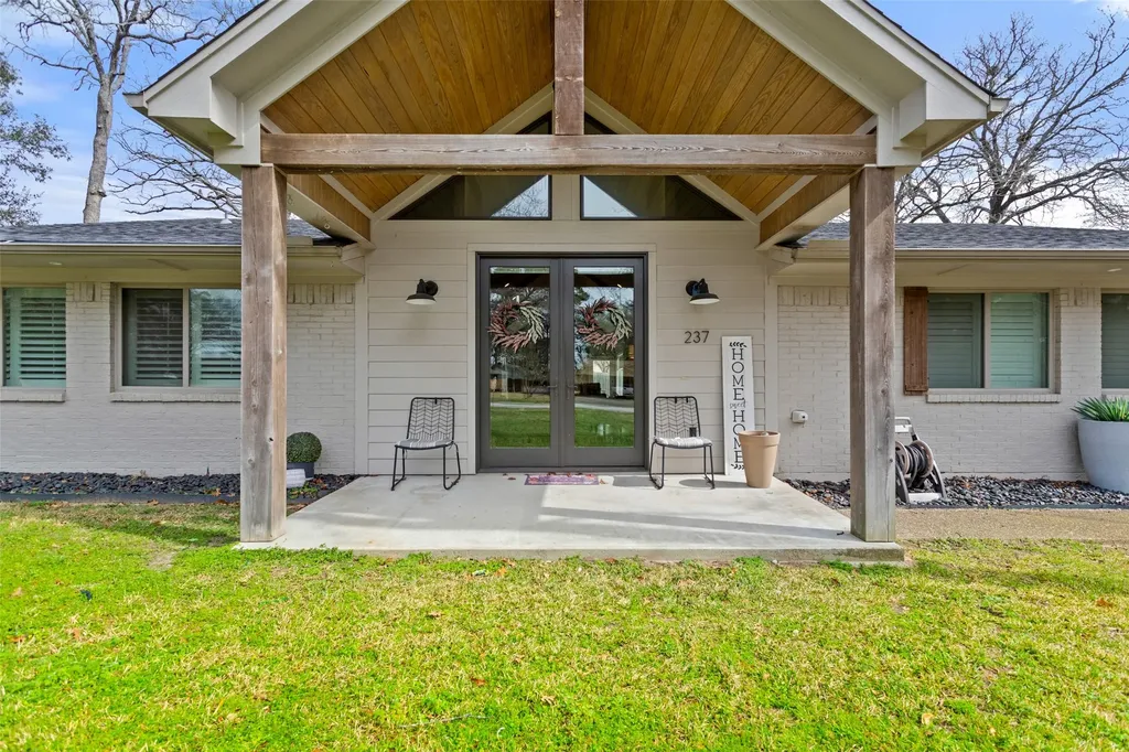 237 Hideaway Lane E Hideaway TX 75771