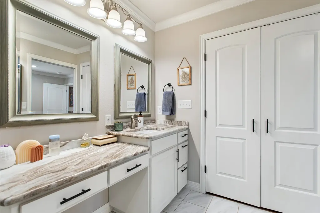 237 Hideaway Lane E Hideaway TX 75771