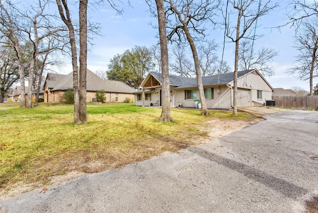 237 Hideaway Lane E Hideaway TX 75771