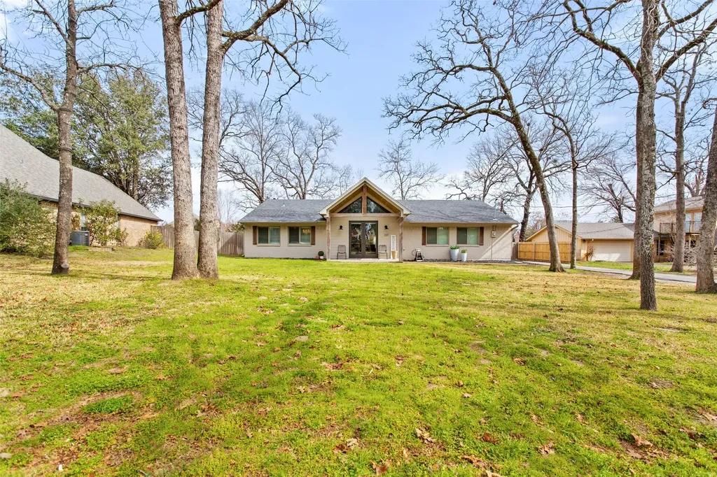 237 Hideaway Lane E Hideaway TX 75771
